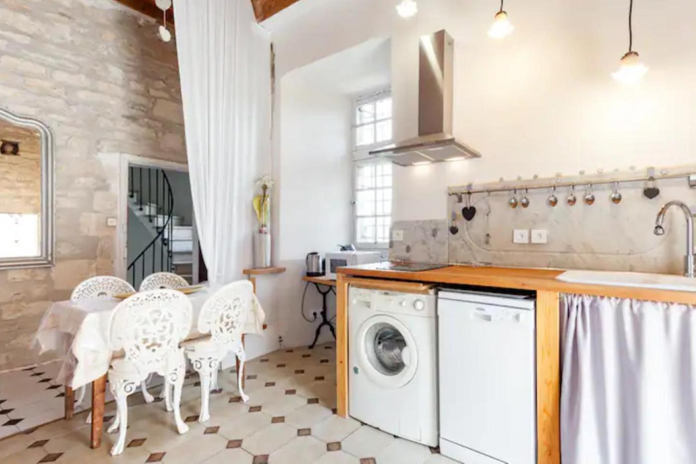 ואלנס Appartement Spacieux Avec Deux Chambres Au Chateau מראה חיצוני תמונה