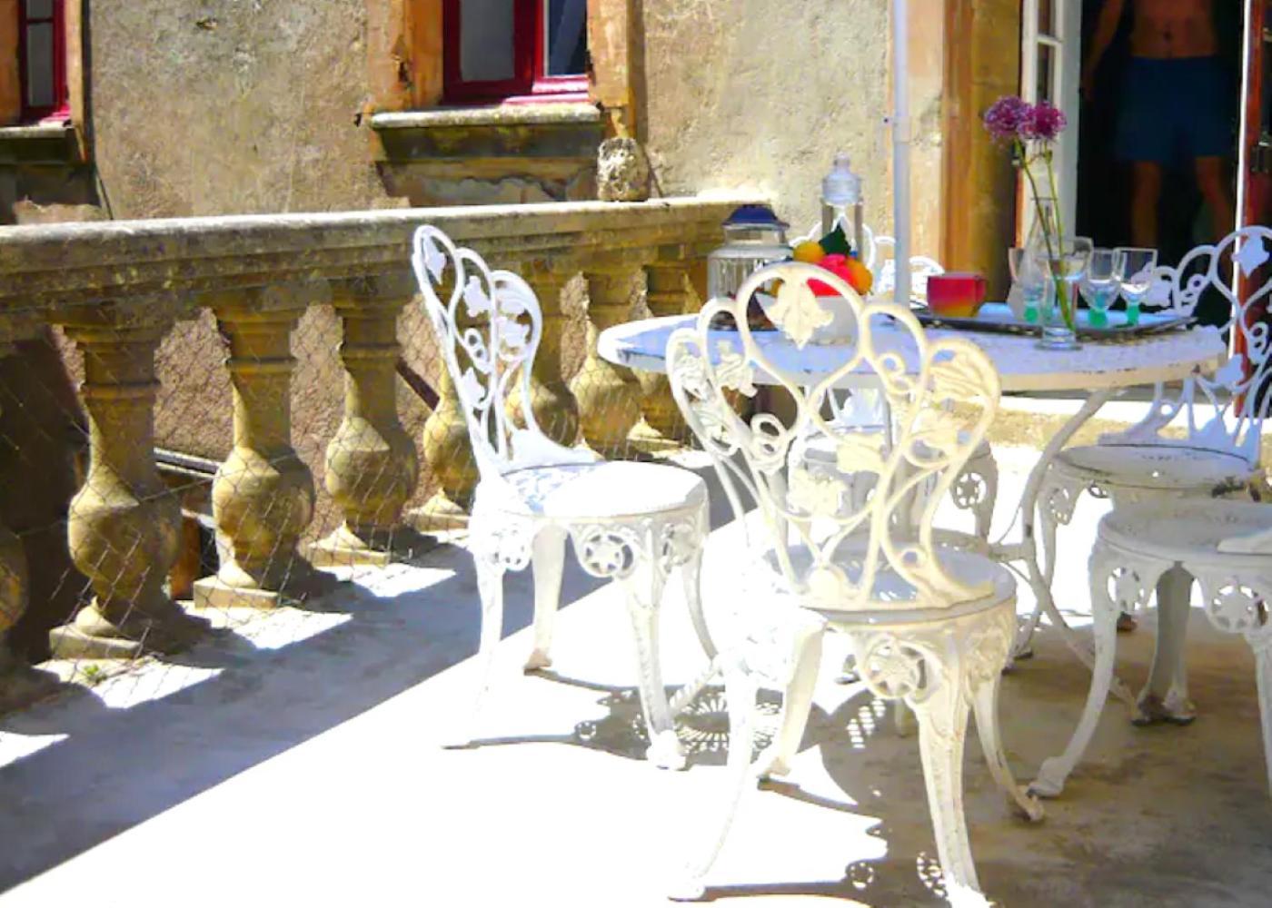 ואלנס Appartement Spacieux Avec Deux Chambres Au Chateau מראה חיצוני תמונה