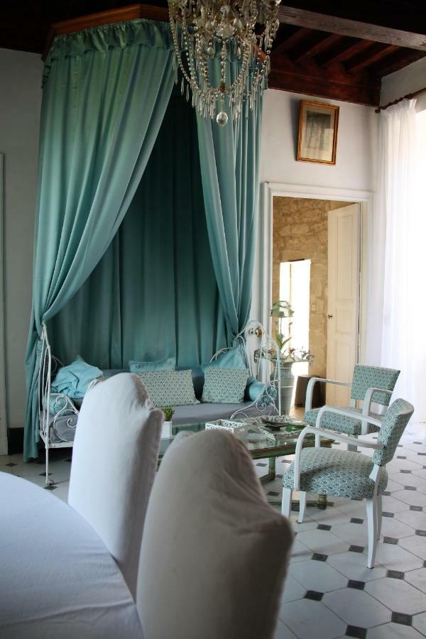 ואלנס Appartement Spacieux Avec Deux Chambres Au Chateau מראה חיצוני תמונה